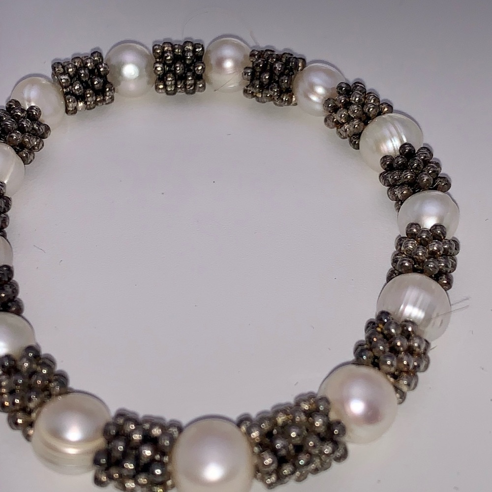 Vintage Real Pearl & Sterling Stretch Bracelet - Picture 5 of 7